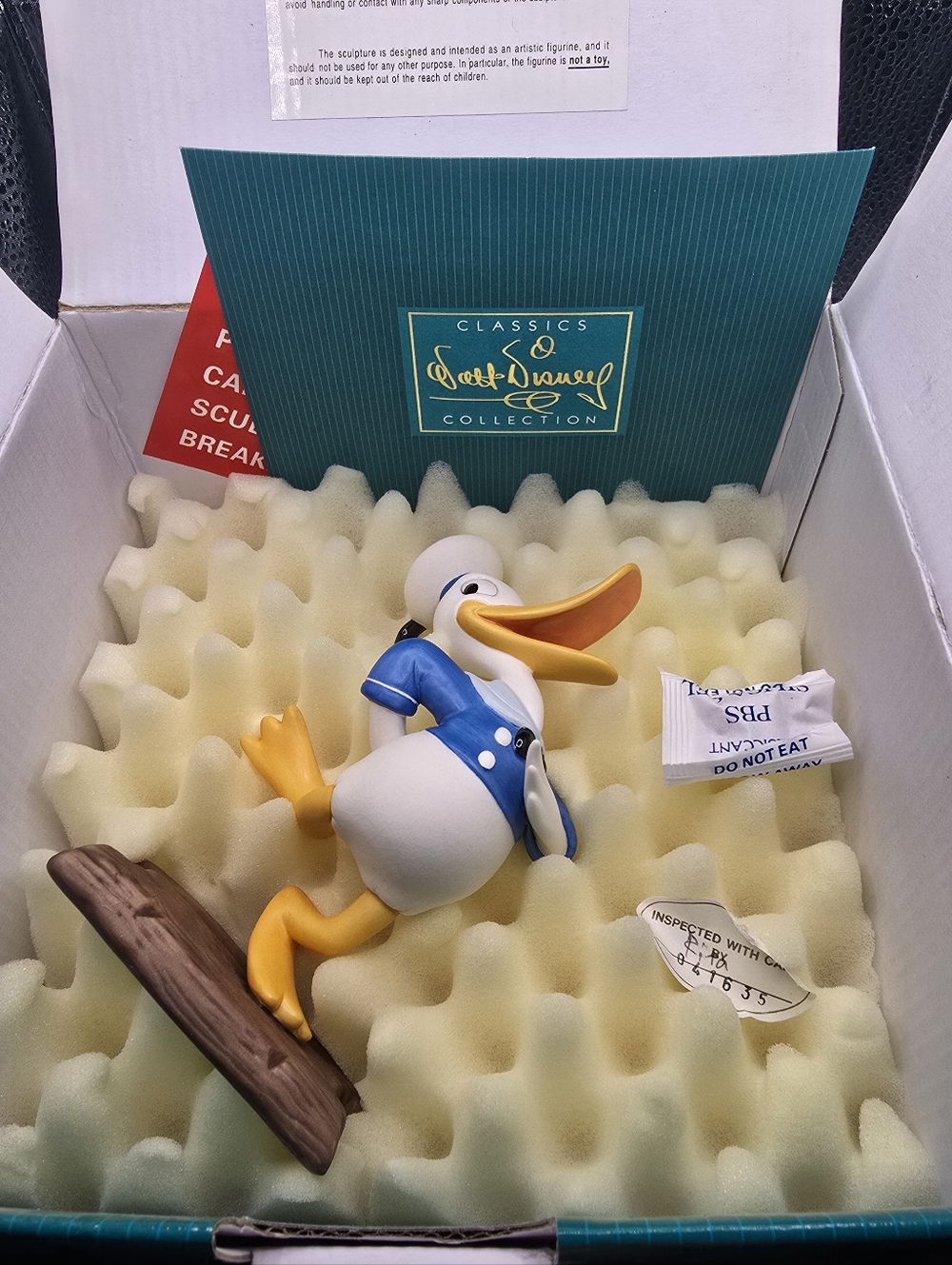 WDCC Walt Disney's Donald's Debut in The Wise Little Hen Donald Duck w/COA & Box